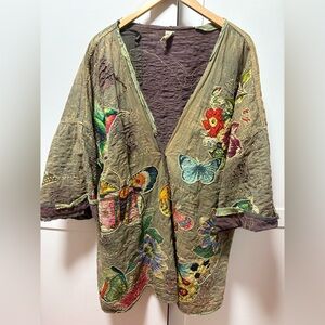 Stunning MP appliquéd butterfly nature kimono jacket